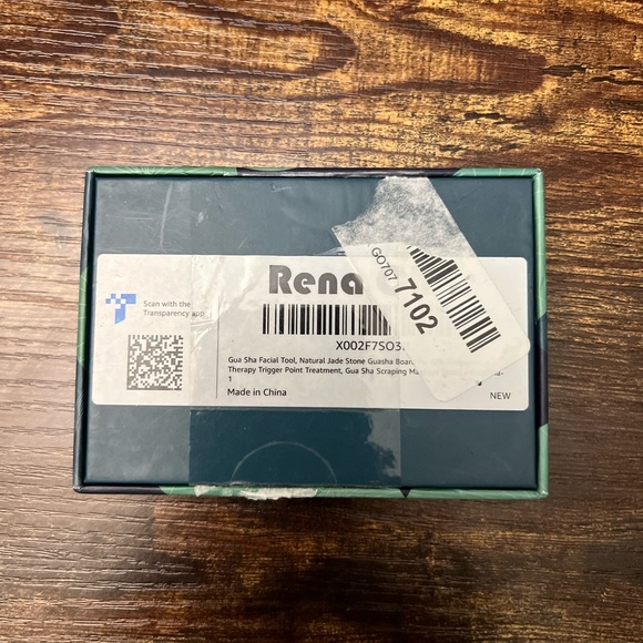 Rena Chris Green Jade Gua Sha Facial Tool, NEW - Picture 9 of 9